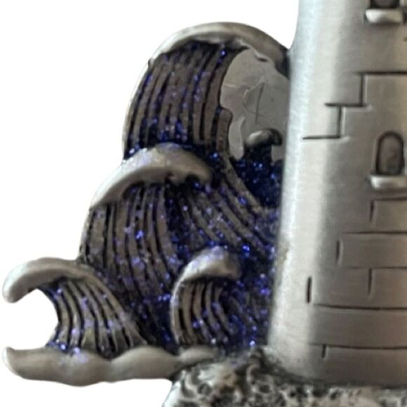 Vintage 80s JJ Jonette Lighthouse & Waves Pin - Picture 4 of 7